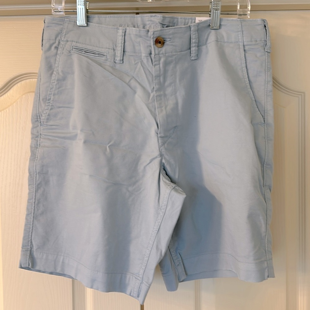 American Eagle Lived-in Khaki shorts